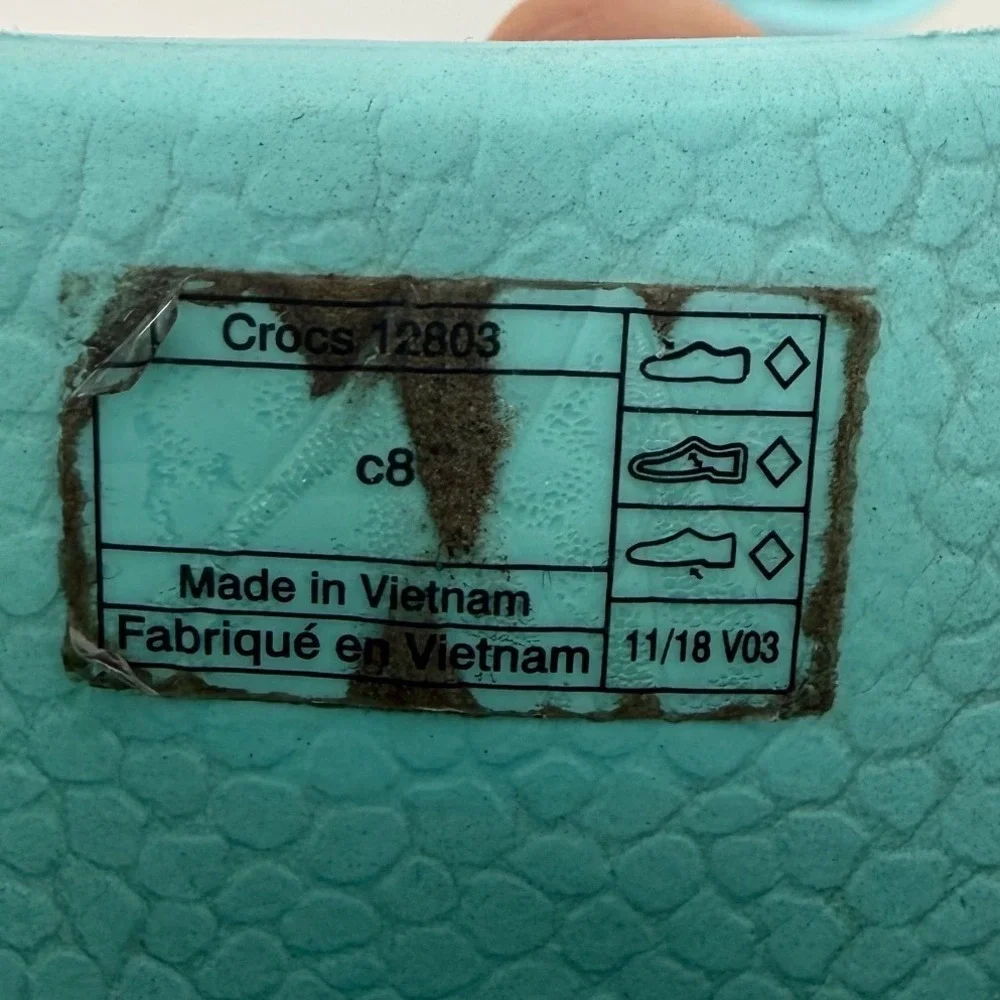 CROCS brand item